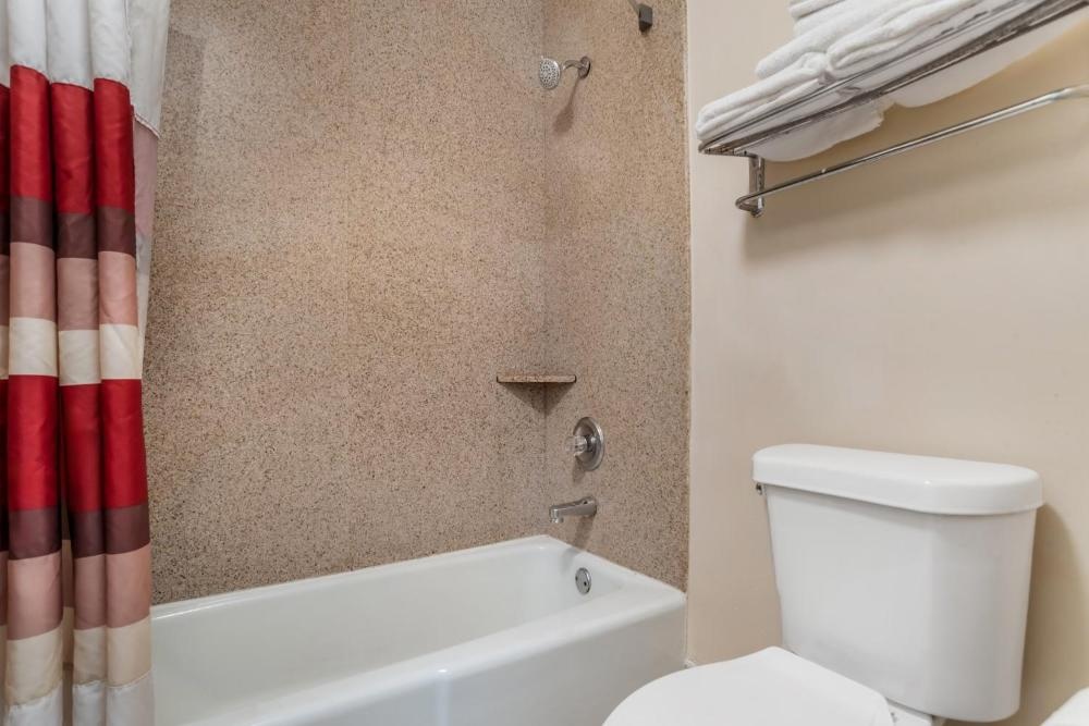 Red Roof Inn Montgomery - Midtown Image 22